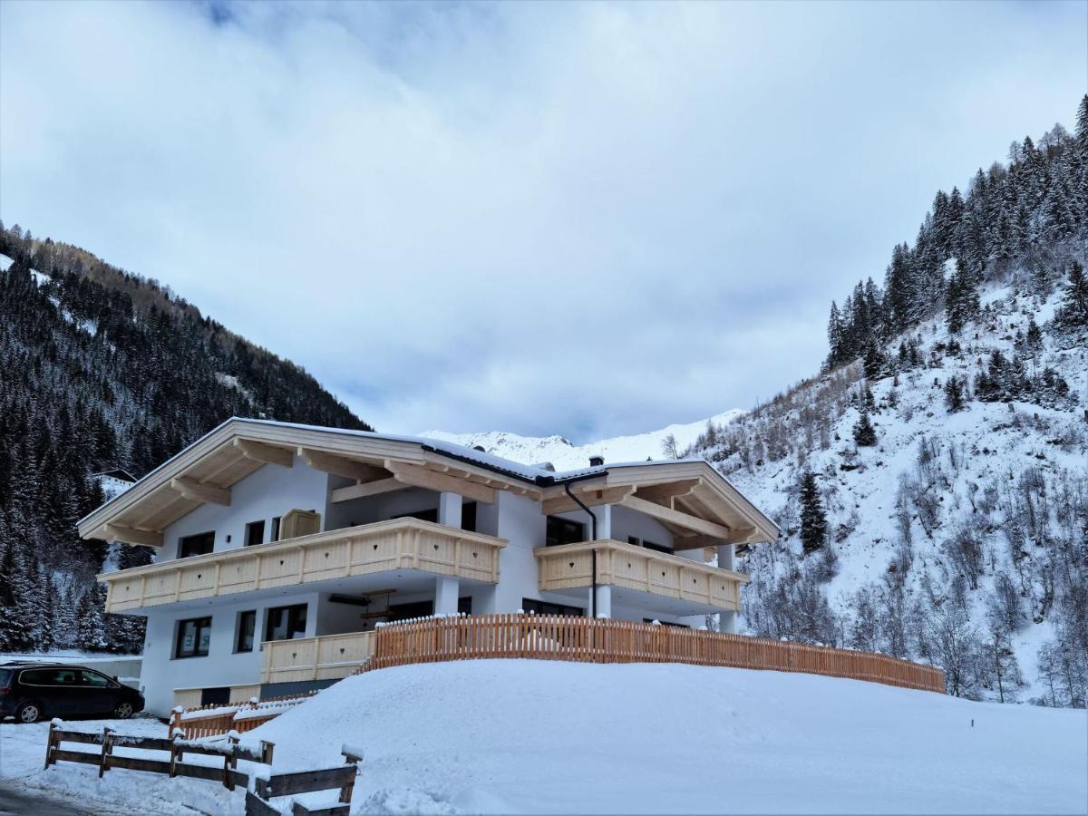 Apartments Alpenpanorama, Neustift نيوستيف ام ستوبيتا المظهر الخارجي الصورة